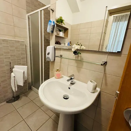 Casa Elena 3 בית הארחה ורונה