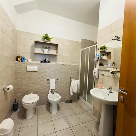 Casa Elena 3 ורונה