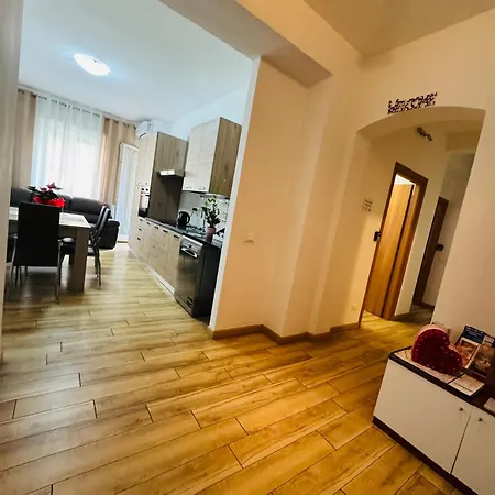 Casa de hóspedes Casa Elena 3 *